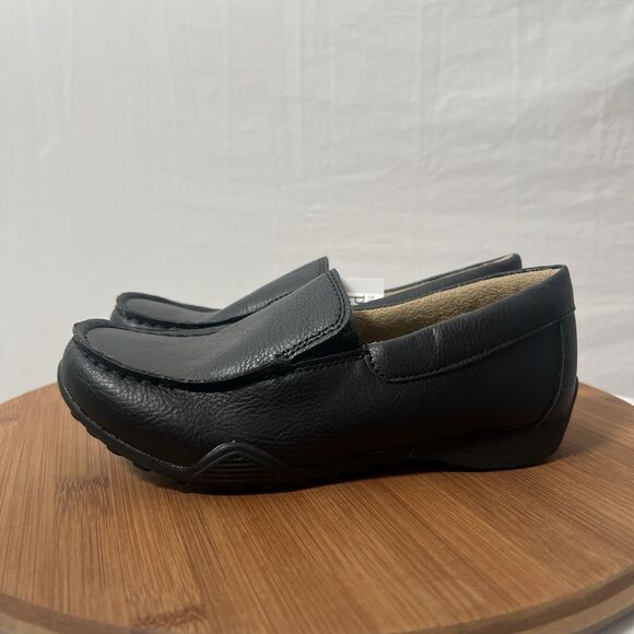 The Childrens Place Boys Toddler Size 2 Black Slip On Loafer Uniform Shoes - Picture 2 of 7